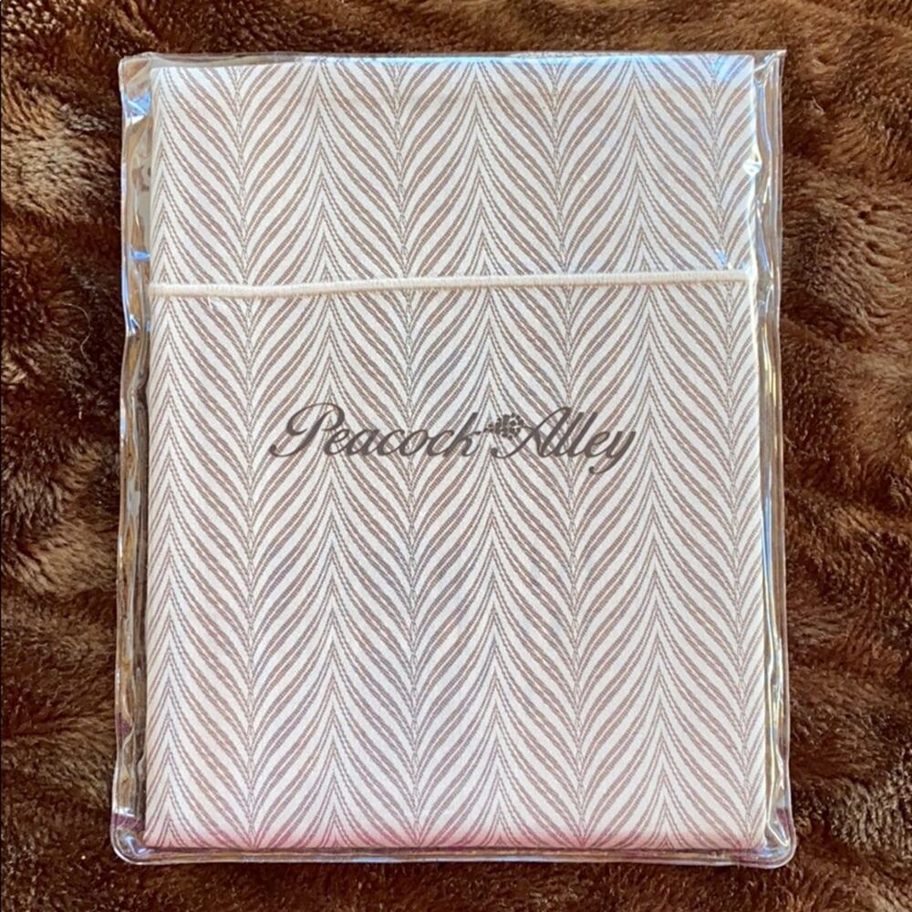 BRAND NEW Peacock Alley NIP CORSICA 12" x 18” Boudoir Sham